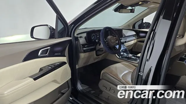 Kia Carnival 2020 thumb 4
