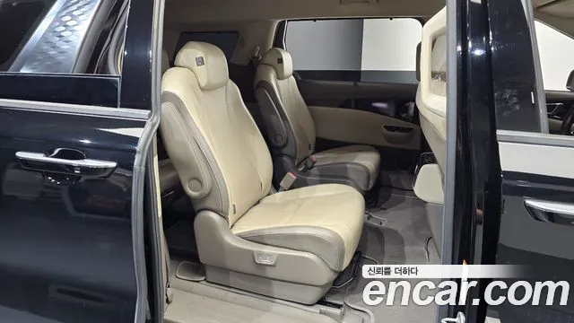 Kia Carnival 2020 thumb 12