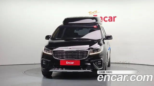 Kia Carnival 2018 thumb 10