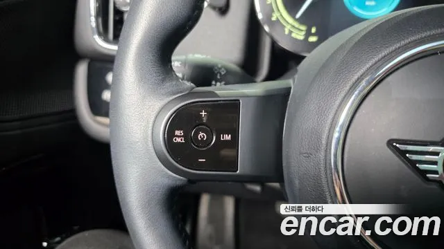 Mini Cooper Countryman 2023 thumb 8