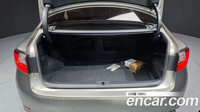 Lexus ES 300h 2017 thumb 5