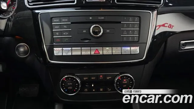 Mercedes-Benz GLE-Класс 2016 thumb 8