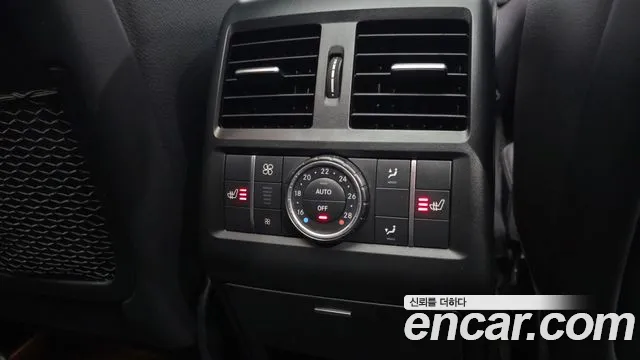 Mercedes-Benz GLE-Класс 2016 thumb 9