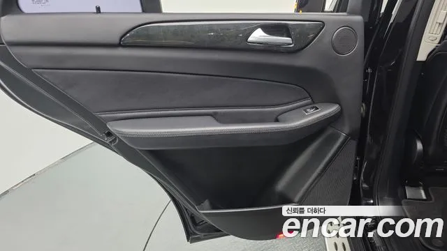 Mercedes-Benz GLE-Класс 2016 thumb 5