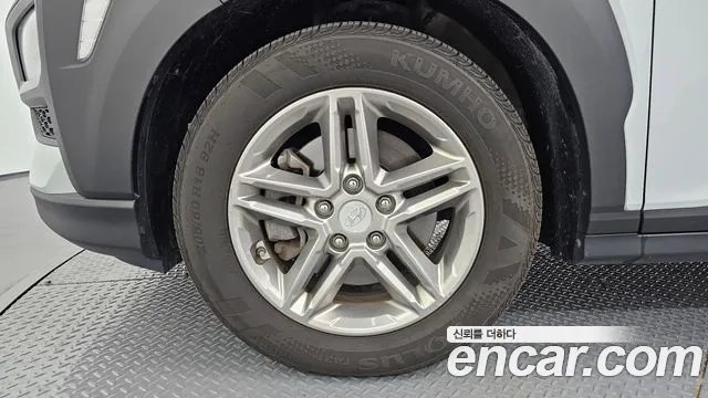 Hyundai Kona 2017 thumb 9