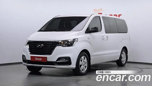 Hyundai Staria 2019 thumb 6
