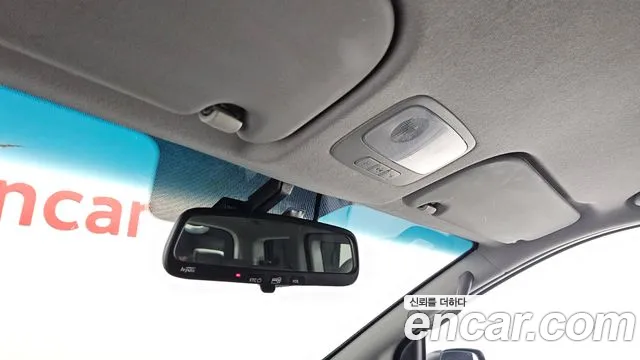 Hyundai Staria 2019 thumb 12