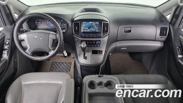 Hyundai Staria 2017 thumb 9