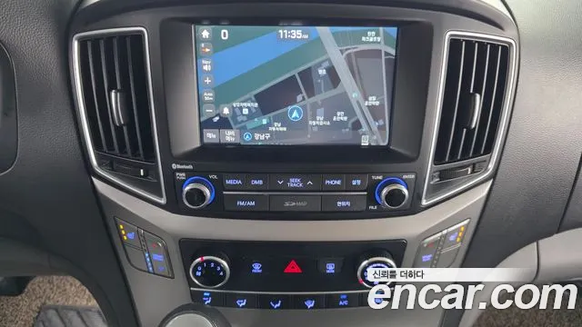 Hyundai Staria 2017 thumb 4