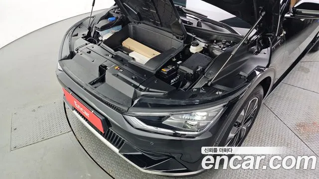 Kia EV6 2023 thumb 10