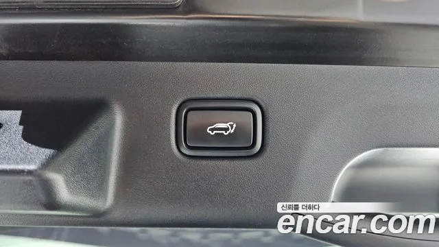 Kia EV6 2023 thumb 2