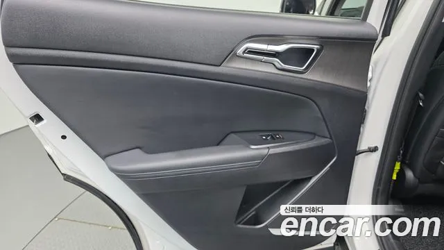 Kia Sportage 2025 thumb 7