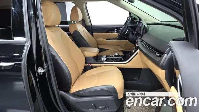Kia Carnival 2022 thumb 5