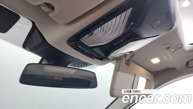 BMW 5 серии 2018 thumb 6