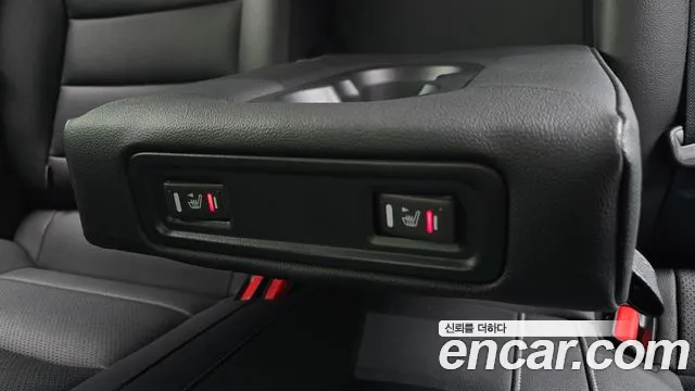 Renault QM6 2019 thumb 10