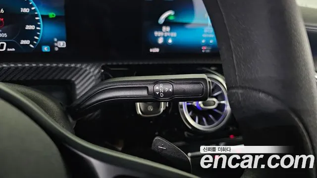 Mercedes-Benz A-Class 2020 thumb 9