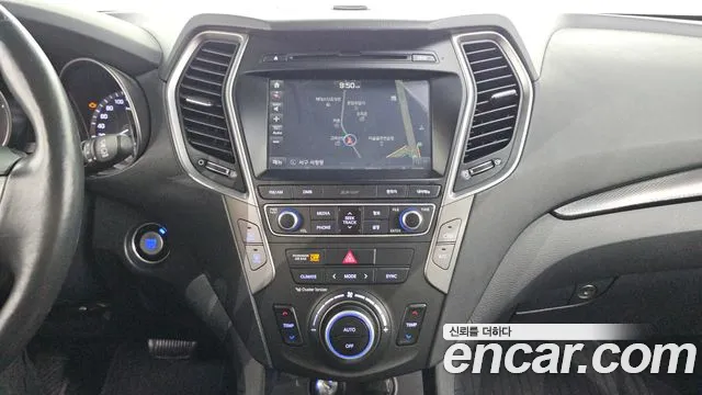 Hyundai Santafe 2017 thumb 3