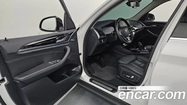 BMW X3 2021 thumb 10