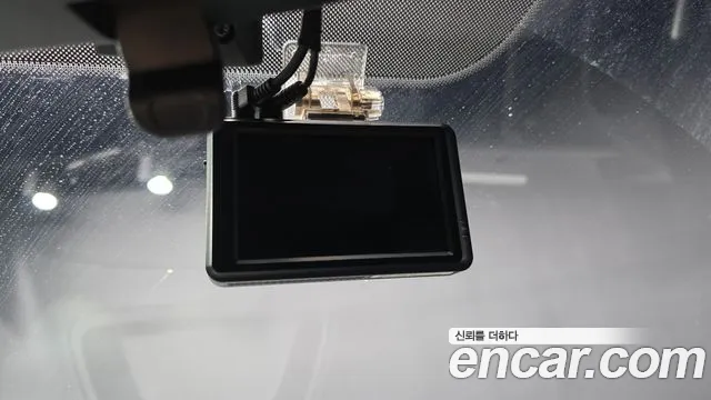 Hyundai Staria 2020 thumb 3