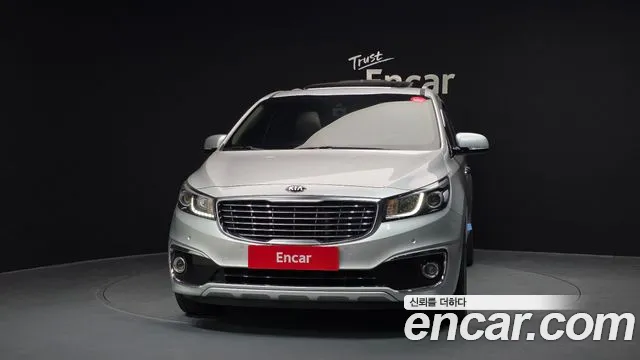 Kia Carnival 2016 thumb 3