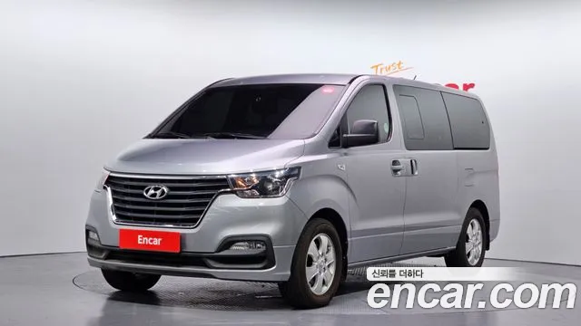 Hyundai Staria 2019 thumb 10
