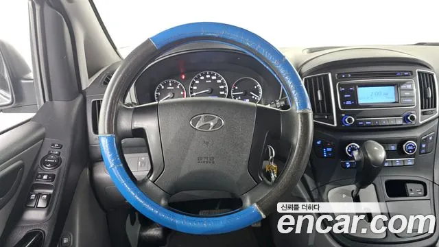 Hyundai Staria 2019 thumb 12