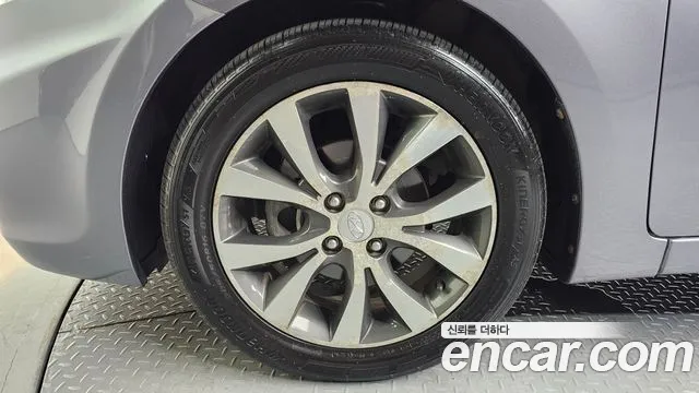 Hyundai Accent 2014 thumb 12