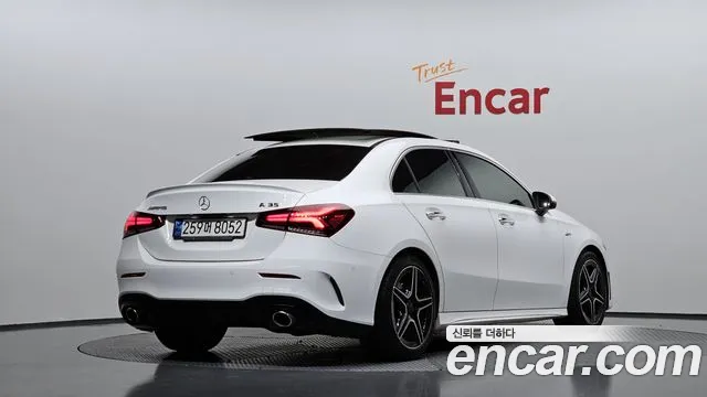 Mercedes-Benz A-Class 2021 thumb 4