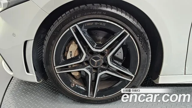 Mercedes-Benz A-Class 2021 thumb 12