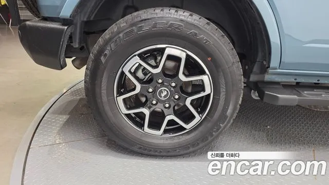 Ford Bronco 2022 thumb 10