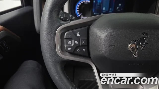 Ford Bronco 2022 thumb 7