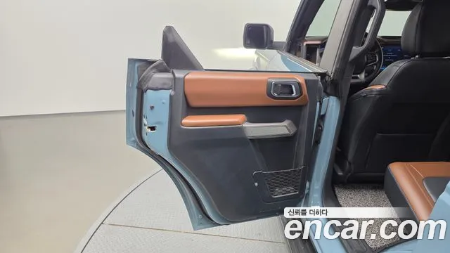 Ford Bronco 2022 thumb 11