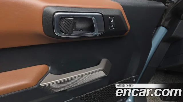 Ford Bronco 2022 thumb 9