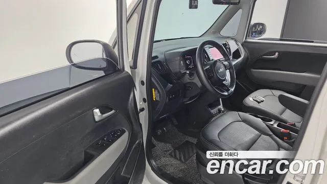 Kia Ray 2023 thumb 11
