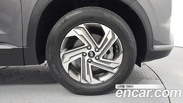 Hyundai Santa Fe 2022 thumb 3