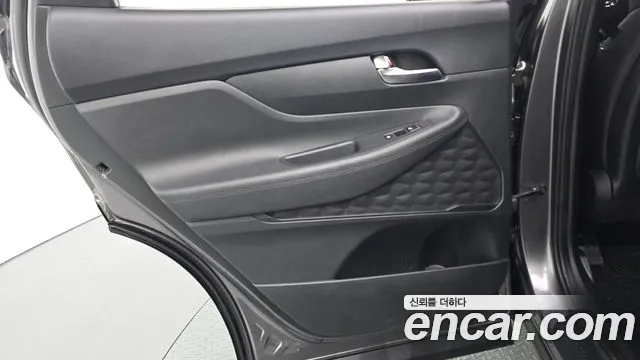 Hyundai Santa Fe 2022 thumb 7
