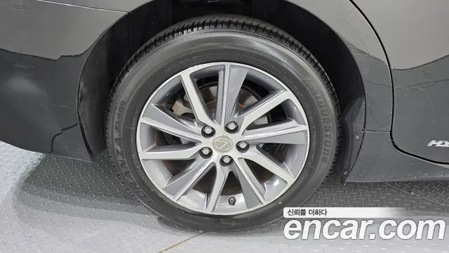 Lexus ES 300h 2018 thumb 3