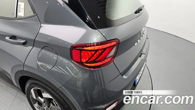 Hyundai Venue 2025 thumb 4