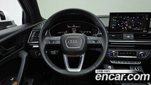 Audi Q5 2021 thumb 10