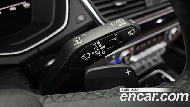 Audi Q5 2021 thumb 5