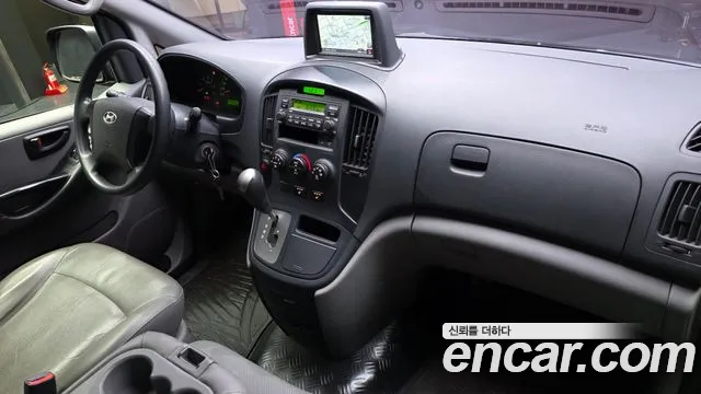 Hyundai Staria 2013 thumb 3