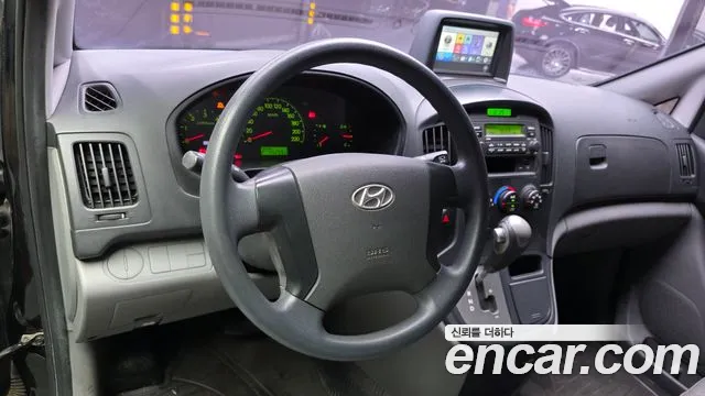 Hyundai Staria 2013 thumb 9