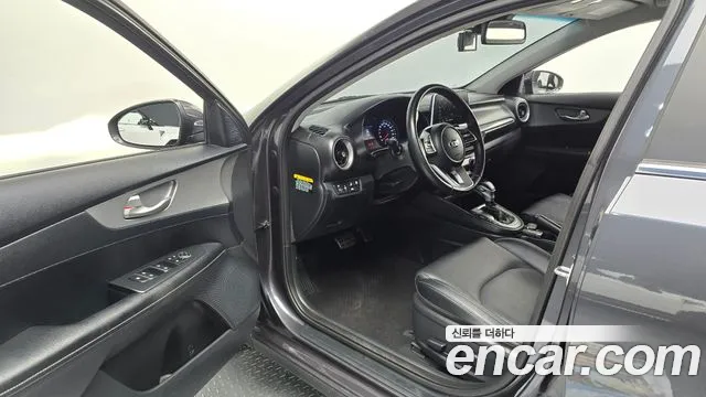 Kia K3 2020 thumb 9