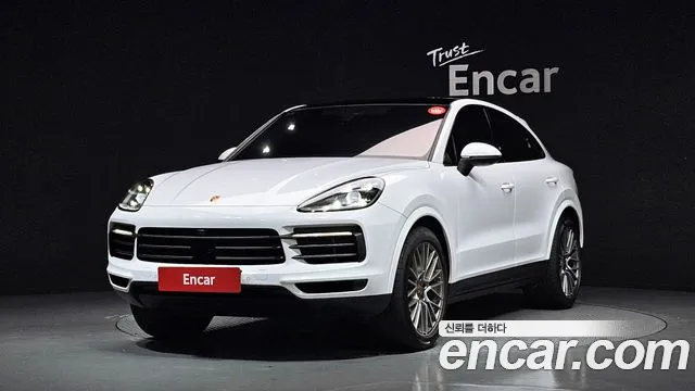 Porsche Cayenne 2022 thumb 10