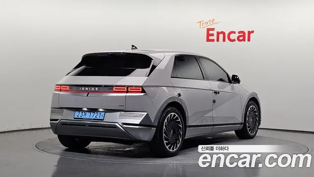 Hyundai Ioniq5 2022 thumb 3