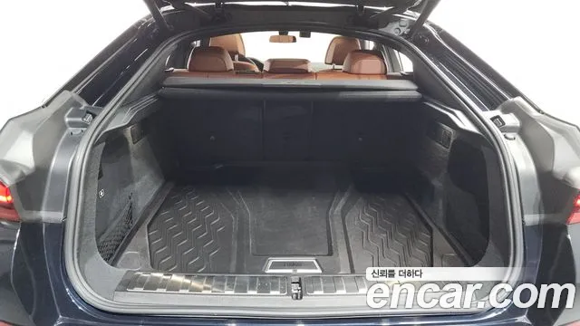 BMW X6 2023 thumb 10