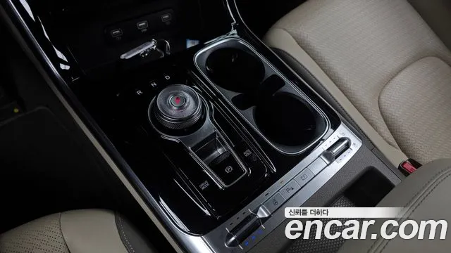 Kia Carnival 2021 thumb 3