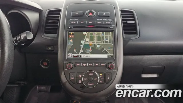 Kia Soul 2011 thumb 10