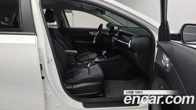 Kia K3 2022 thumb 12