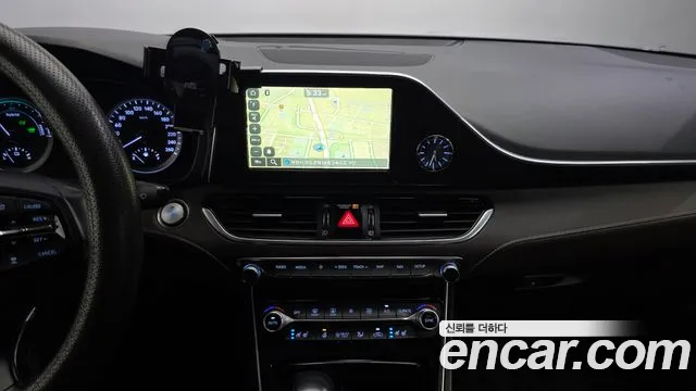 Hyundai Grandeur 2019 thumb 4